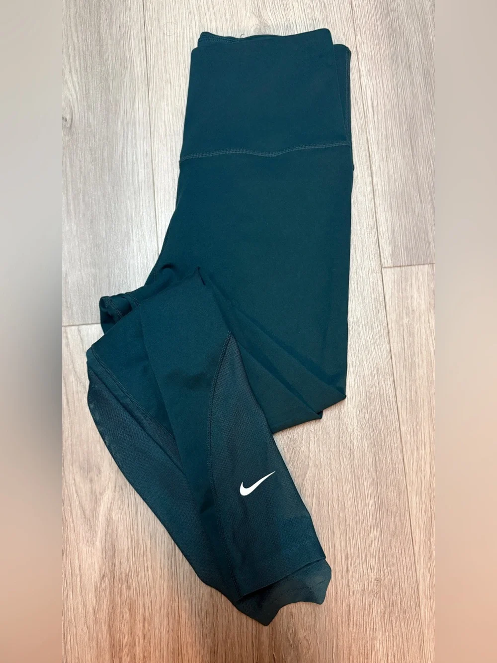Nike Kids dark green  Leggings with White Swoosh